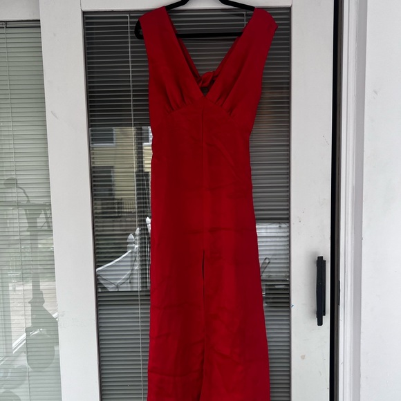 Zara Vibrant Red Backless Dress - Picture 1 of 3